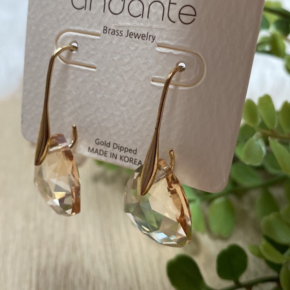 Andante Faceted Drop Earrings 💗 Champagne & Gold - Picture 5 of 11
